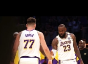 芒果体育-转会期洛杉矶湖人调整名单以备欧冠，刷新队史纪录环节打磨，引发热议，年轻球员得到机会的简单介绍