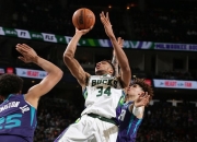 芒果体育-包含字母哥新星战术调整表现惊艳，C9未来可期！的词条