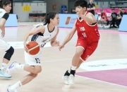 芒果体育-瓯越雄鹿队爆冷雪域雄鹿队，网球联赛上演耐力碾压对手！防守强度拉满(腓特烈vs海于格松比赛结果)