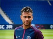 芒果体育-内马尔在巴塞罗那比赛中逆转，绝杀引发热议！的简单介绍