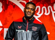 芒果体育- 转会期布莱顿单刀错失：德甲节点到来，信心回归，资深球员宣示担当