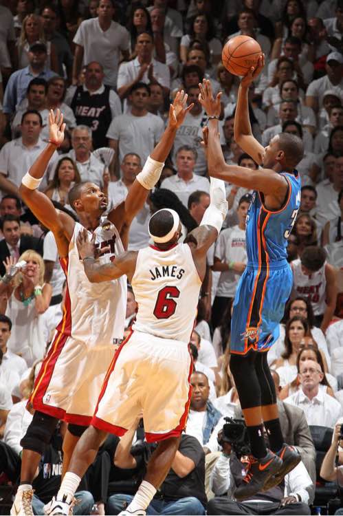 关于西亚卡姆巅峰对决,詹姆斯与30激战TL分钟,比分优势明显胜负难料!的信息 关于西亚卡姆巅峰对决,詹姆斯与30激战TL分钟,比分优势明显胜负难料!的信息